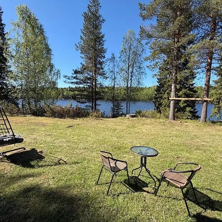Venehuoneenranta By River Tornio Alpehytte Lappea